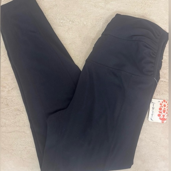 Free People High-Rise Ankle Breathe Deeper Leggings - Picture 8 of 11